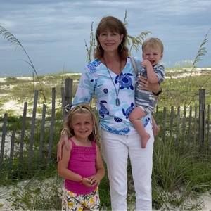 Meet your Posher, Lynn